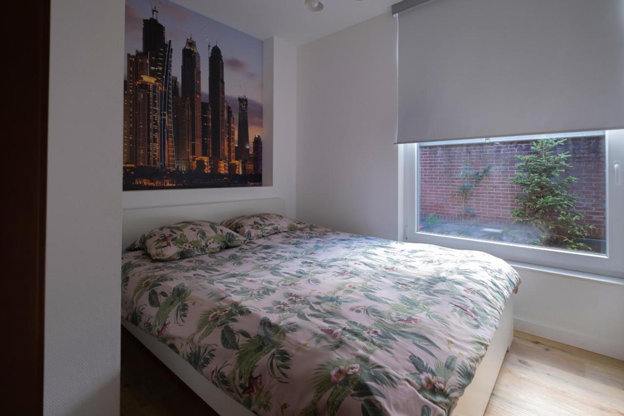 Cozy Apartment Near Amsterdam ฮิลเวอร์ชุม ภายนอก รูปภาพ